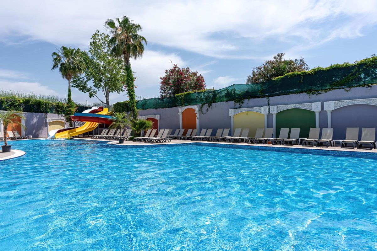 Quella Beach Hotel Side